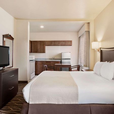 Baymont By Wyndham Clute Lake Jackson Екстер'єр фото