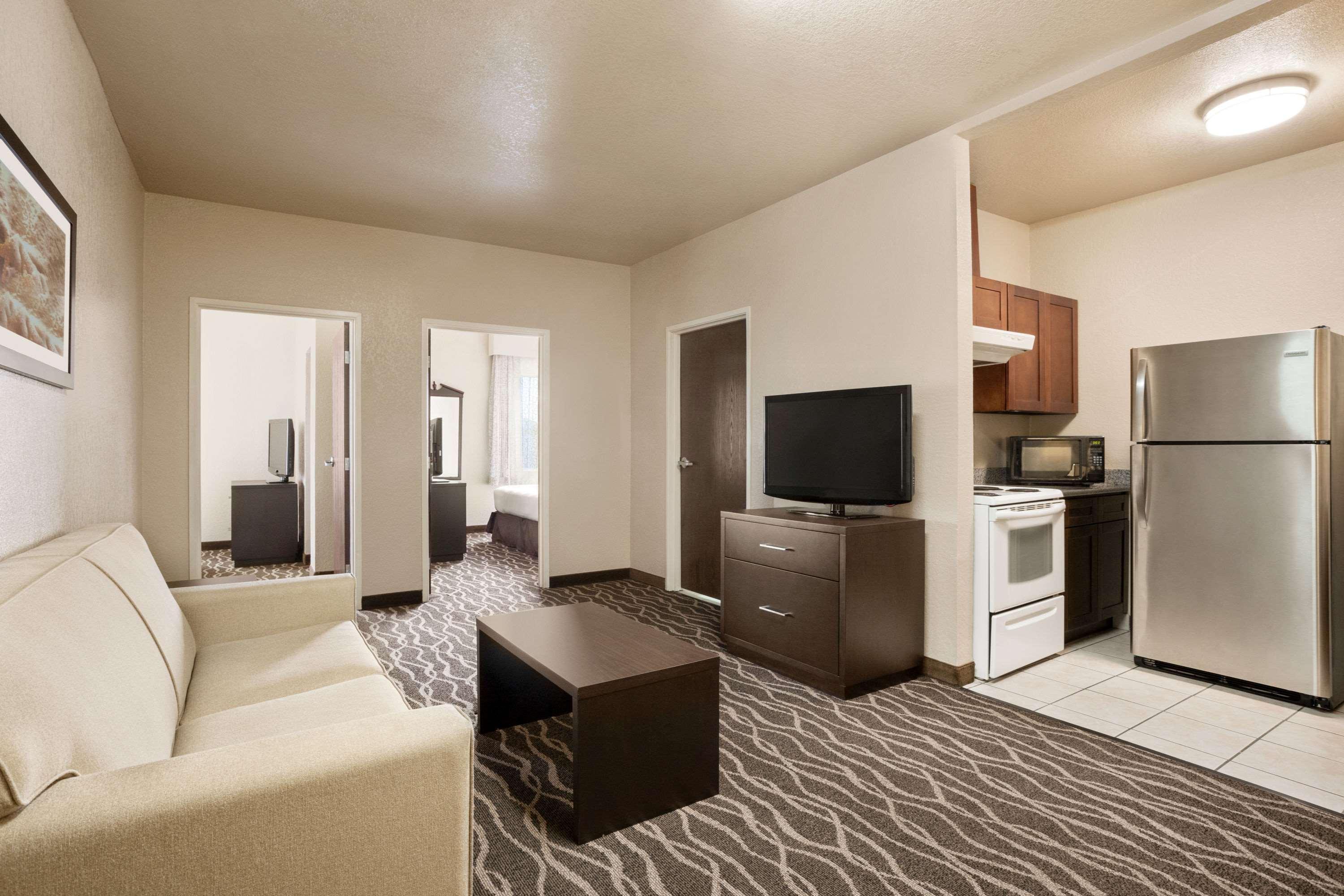 Baymont By Wyndham Clute Lake Jackson Екстер'єр фото