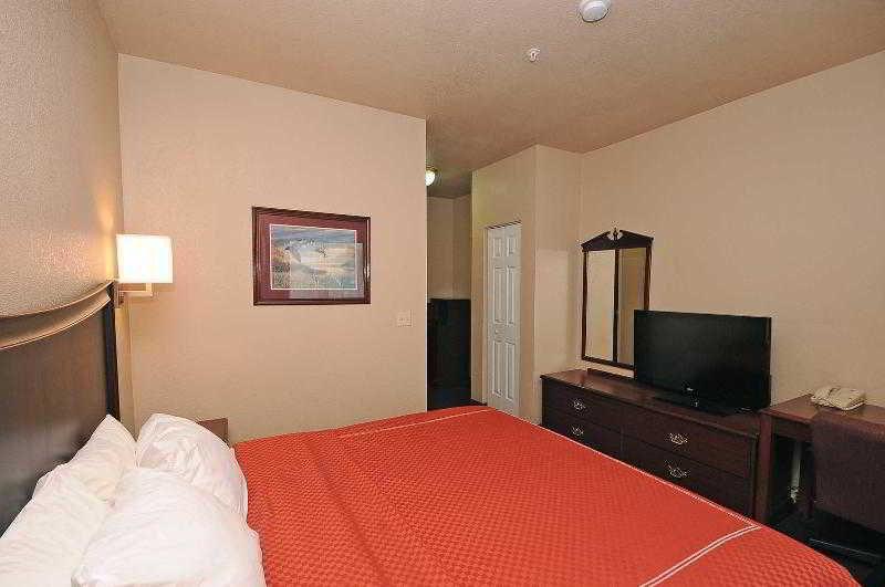 Baymont By Wyndham Clute Lake Jackson Екстер'єр фото